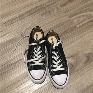 Black converse size 7